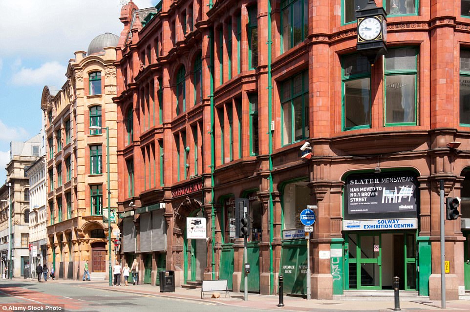 Đi chơi Anh quốc nhớ đến các nơi quay phim Batman, Wonder Woman, Fast & Furious... - Ảnh 3. Đi chơi Anh quốc nhớ đến các nơi quay phim Batman, Wonder Woman, Fast & Furious...