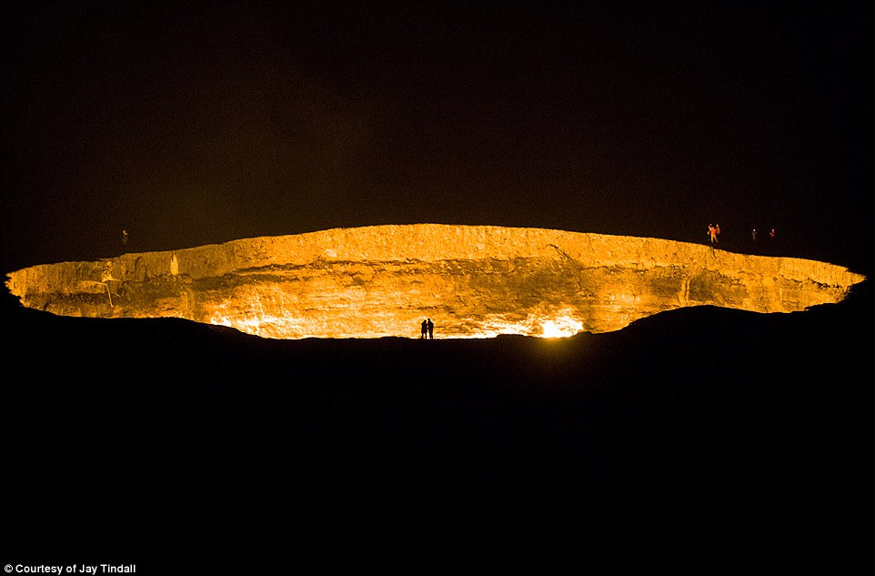 Ghé thăm đất nước bí ẩn Turkmenistan - Ảnh 8. Ghé thăm đất nước bí ẩn Turkmenistan