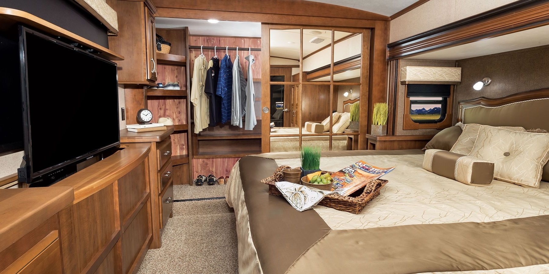 Rong chơi nước Mỹ trên những vòng xe RV - Ảnh 11. Rong chơi nước Mỹ trên những vòng xe RV