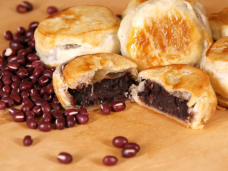 Ăn bánh Trung Thu, nhớ ý nghĩa gia đình no ấm, sum vầy - Ảnh 5. Ăn bánh Trung Thu, nhớ ý nghĩa gia đình no ấm, sum vầy