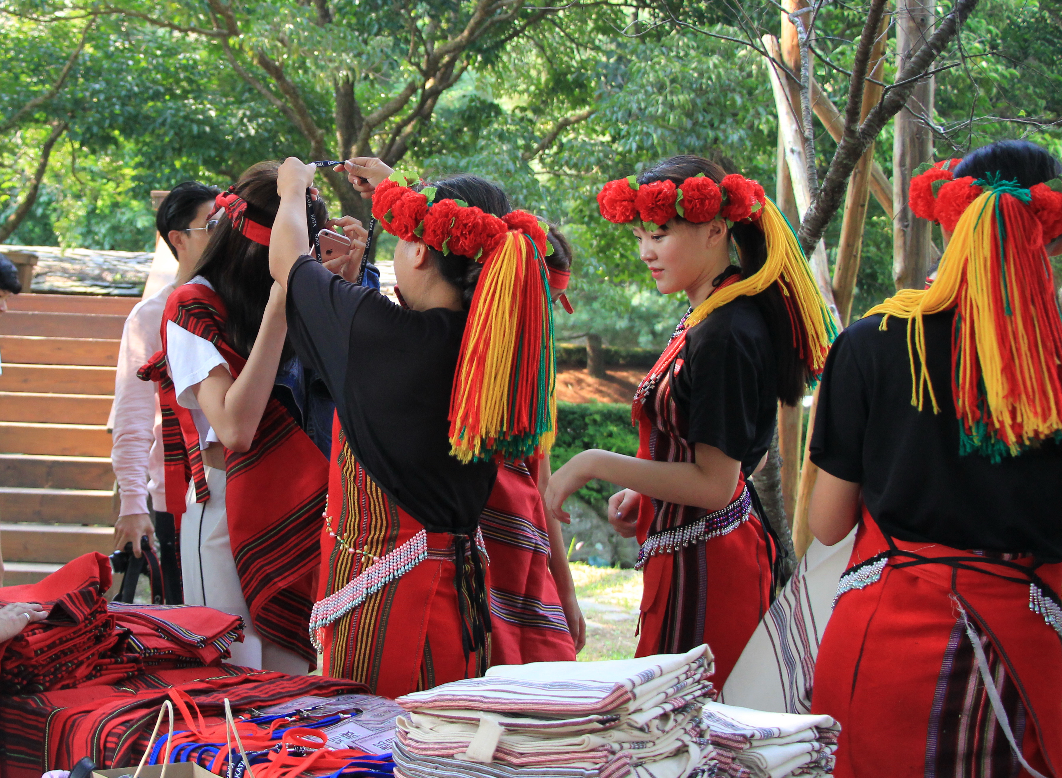 Cõng được vợ thì mới được cưới ở Đài Loan - Ảnh 3. Cõng được vợ thì mới được cưới ở Đài Loan