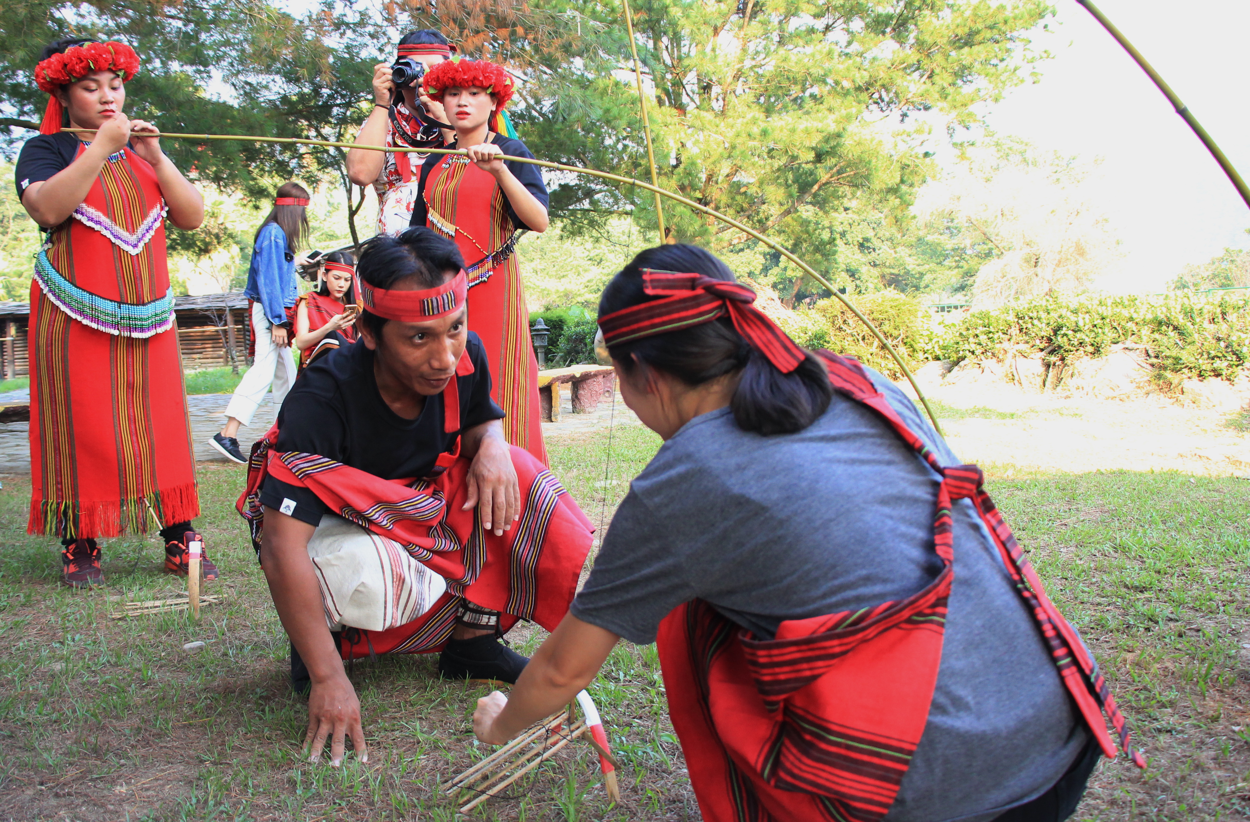 Cõng được vợ thì mới được cưới ở Đài Loan - Ảnh 1. Cõng được vợ thì mới được cưới ở Đài Loan