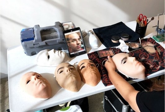 Dư luận quốc tế chất vấn về tuyên bố qua mặt Face ID của BKAV - Ảnh 3. Dư luận quốc tế chất vấn về tuyên bố qua mặt Face ID của BKAV - Ảnh 3.