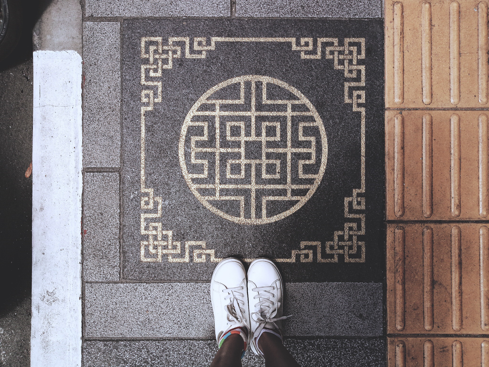 Khám phá phố cổ trăm năm ở Phuket - Ảnh 3. Khám phá phố cổ trăm năm ở Phuket