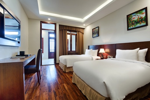 Đến núi Thần Tài, nghỉ dưỡng khách sạn 4 sao với giá 0 đồng - Ảnh 1. Đến núi Thần Tài, nghỉ dưỡng khách sạn 4 sao với giá 0 đồng - Ảnh 1.