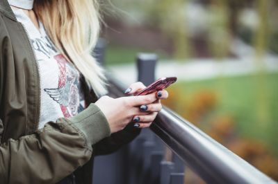 Facebook có thể giúp bạn chống “trả thù tình” trên mạng xã hội - Ảnh 1. Facebook có thể giúp bạn chống “trả thù tình” trên mạng xã hội - Ảnh 1.