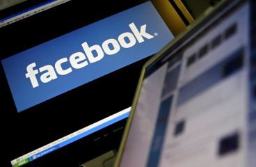 Facebook có thể giúp bạn chống “trả thù tình” trên mạng xã hội - Ảnh 2. Facebook có thể giúp bạn chống “trả thù tình” trên mạng xã hội - Ảnh 2.