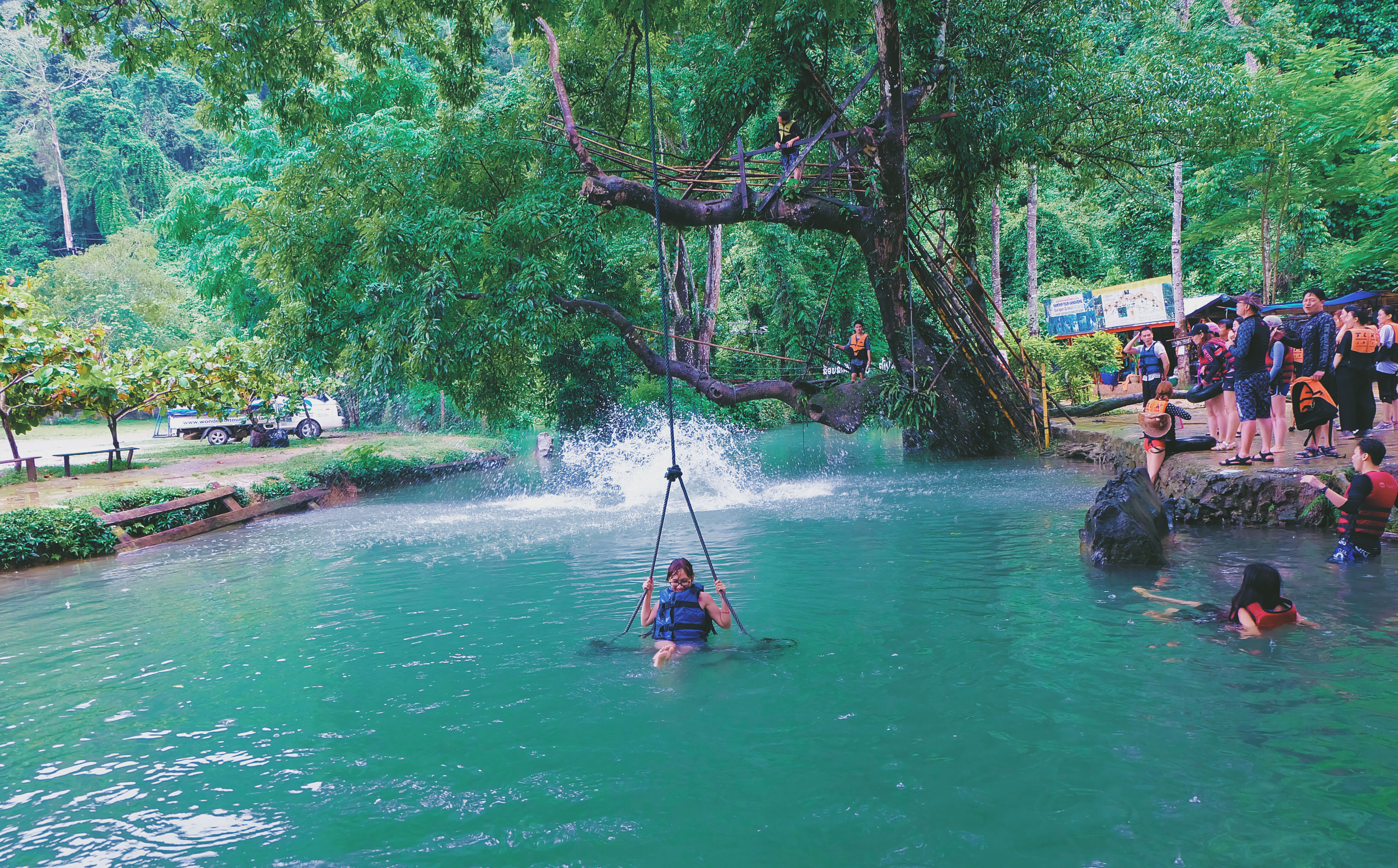 Rong chơi như Tarzan ở Vang Vieng - Ảnh 10. Rong chơi như Tarzan ở Vang Vieng