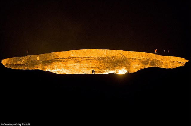 Ghé thăm đất nước bí ẩn Turkmenistan - Ảnh 8. Ghé thăm đất nước bí ẩn Turkmenistan - Ảnh 8.