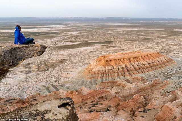 Ghé thăm đất nước bí ẩn Turkmenistan - Ảnh 4. Ghé thăm đất nước bí ẩn Turkmenistan - Ảnh 4.