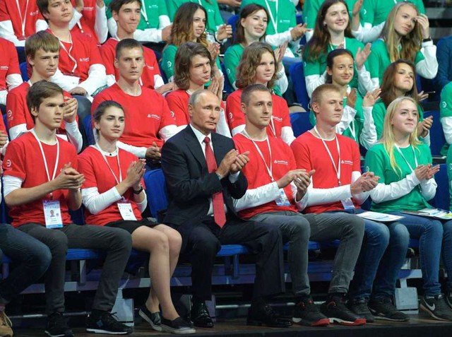 Tổng thống Putin: Thủ lĩnh về trí tuệ nhân tạo sẽ thống trị thế giới - Ảnh 1. Tổng thống Putin: Thủ lĩnh về trí tuệ nhân tạo sẽ thống trị thế giới - Ảnh 1.