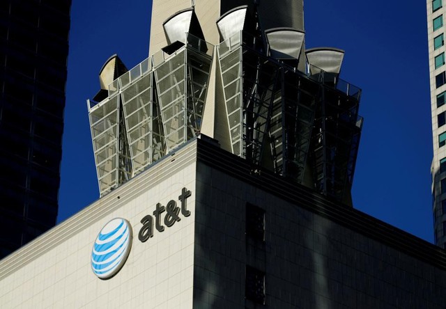 Bộ Tư pháp Mỹ ngăn thương vụ sáp nhập AT&T và Time Warner - Ảnh 1.