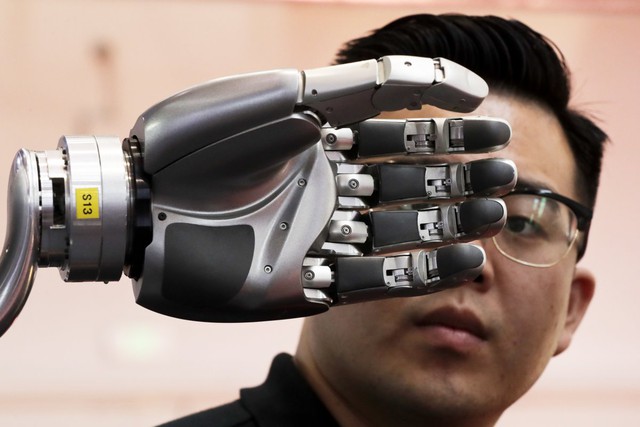 Bất ngờ trước công nghệ robot qua 13 bức ảnh - Ảnh 12. Bất ngờ trước công nghệ robot qua 13 bức ảnh - Ảnh 12.