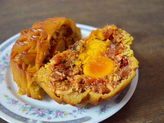 Ăn bánh Trung Thu, nhớ ý nghĩa gia đình no ấm, sum vầy - Ảnh 4. Ăn bánh Trung Thu, nhớ ý nghĩa gia đình no ấm, sum vầy - Ảnh 4.