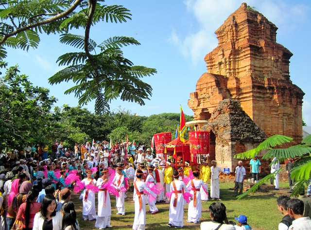 Tháng 10 đến Bình Thuận tha hồ vui chơi - Ảnh 1. Tháng 10 đến Bình Thuận tha hồ vui chơi - Ảnh 1.