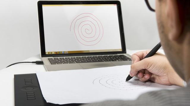 Có thể phát hiện sớm bệnh Parkinson bằng....vẽ - Ảnh 1. Có thể phát hiện sớm bệnh Parkinson bằng....vẽ - Ảnh 1.