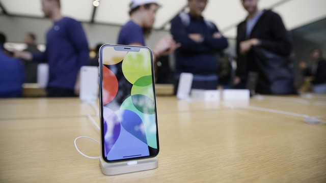Một số người dùng iPhone phàn nàn không gõ được chữ “I” - Ảnh 3. Một số người dùng iPhone phàn nàn không gõ được chữ “I” - Ảnh 3.