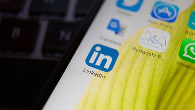 LinkedIn tích hợp vào Word, đơn giản hóa việc soạn hồ sơ xin việc - Ảnh 1. LinkedIn tích hợp vào Word, đơn giản hóa việc soạn hồ sơ xin việc - Ảnh 1.