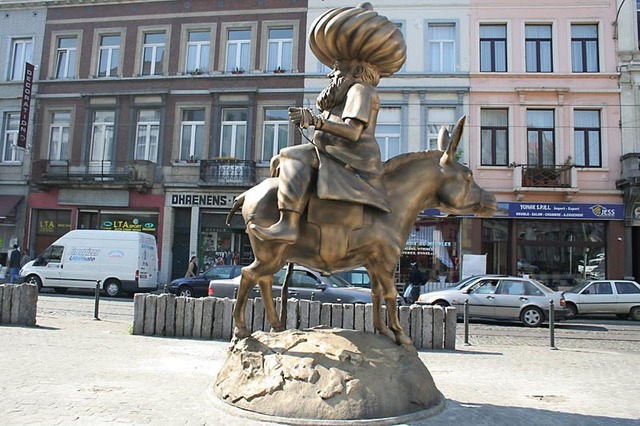 Nasreddin Hodja: chuyện về người đàn ông cưỡi lừa ở Thổ Nhĩ Kỳ - Ảnh 2. Nasreddin Hodja: chuyện về người đàn ông cưỡi lừa ở Thổ Nhĩ Kỳ - Ảnh 2.