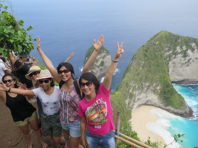 Đến Bali, chụp selfie đến chết - Ảnh 3.