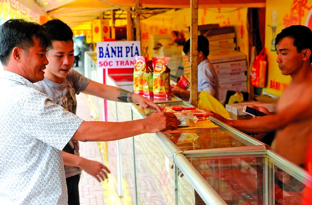 Hải sản, thịt gà, thịt bò trong nhân bánh trung thu 2017 - Ảnh 2. Hải sản, thịt gà, thịt bò trong nhân bánh trung thu 2017 - Ảnh 2.