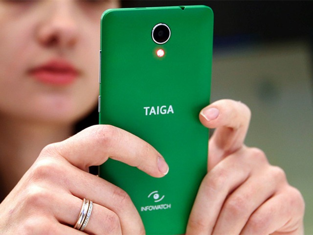 Hãng công nghệ Nga ra mắt smartphone chống nghe trộm - Ảnh 1.