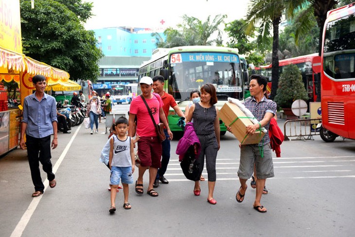 Dịp 2-9, TP.HCM tăng chuyến xe đò chở khách du lịch Vũng Tàu, Phan Thiết, Nha Trang - Ảnh 1.