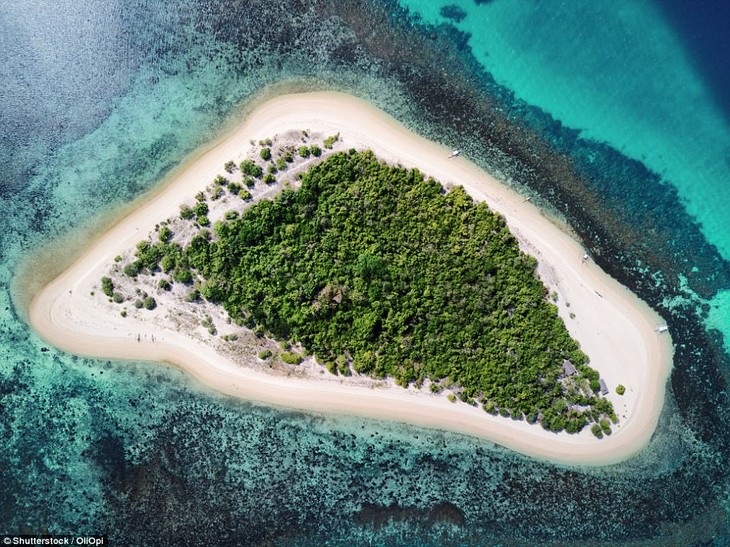 10 hòn đảo đẹp nhất thế giới năm 2017, bạn đi chưa? - Ảnh 3.