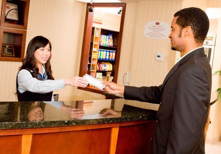 6 điều bạn hay quên khi làm thủ tục thanh toán khách sạn - Ảnh 4.