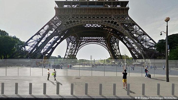 Pháp khoác áo chống đạn cho tháp Eiffel - Ảnh 1.