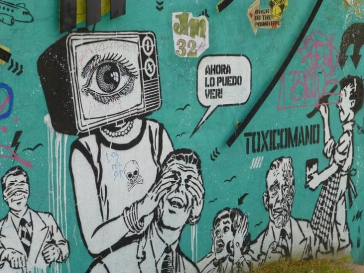 Đường phố Bogotá thu hút du khách nhờ Graffiti - Ảnh 10.